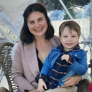 Meet your Posher, Nicole